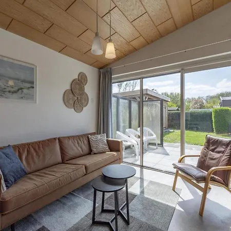 Modern Close To The *