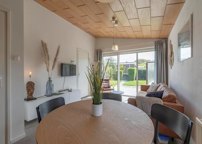 Vakantiehuis In Near Sandy *