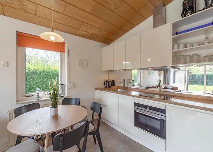 In Near Sandy * Callantsoog